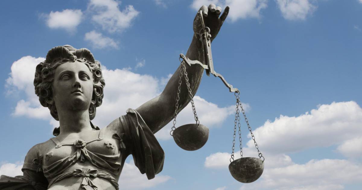 Beeld van vrouwe justitia